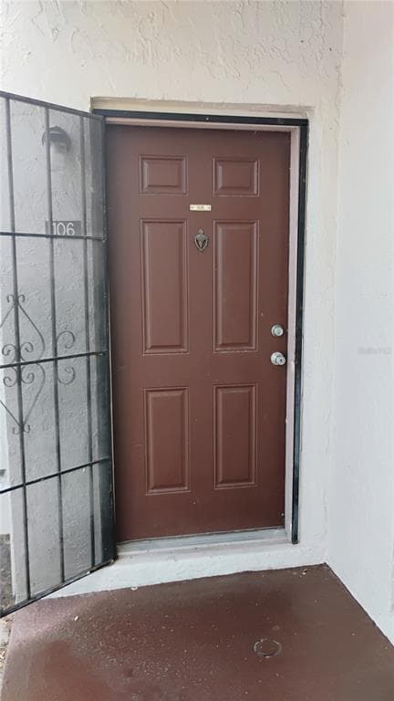 9115 TUDOR DRIVE # E106, TAMPA, FL 33615 — zdjęcie 2