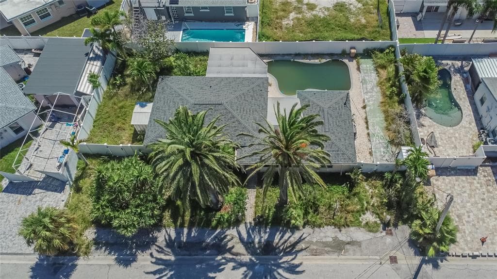 363 145TH AVENUE E, MADEIRA BEACH, FL 33708 — zdjęcie 3