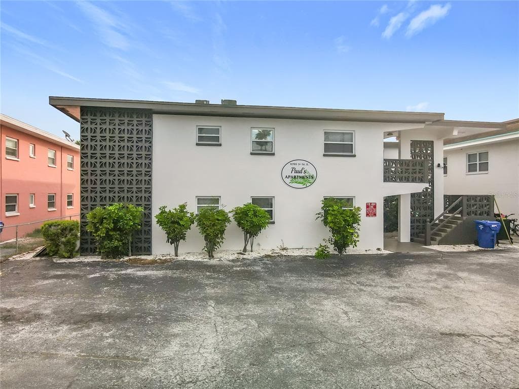 11705 3RD STREET E # 3, TREASURE ISLAND, FL 33706