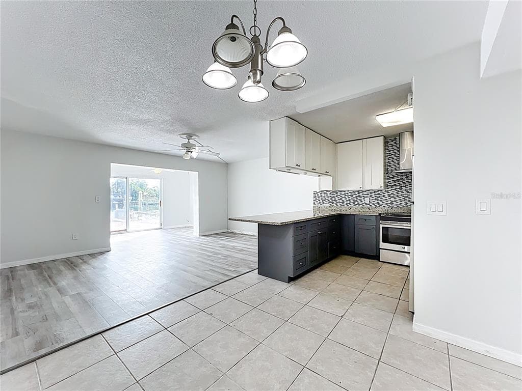 11705 3RD STREET E # 3, TREASURE ISLAND, FL 33706 — zdjęcie 4