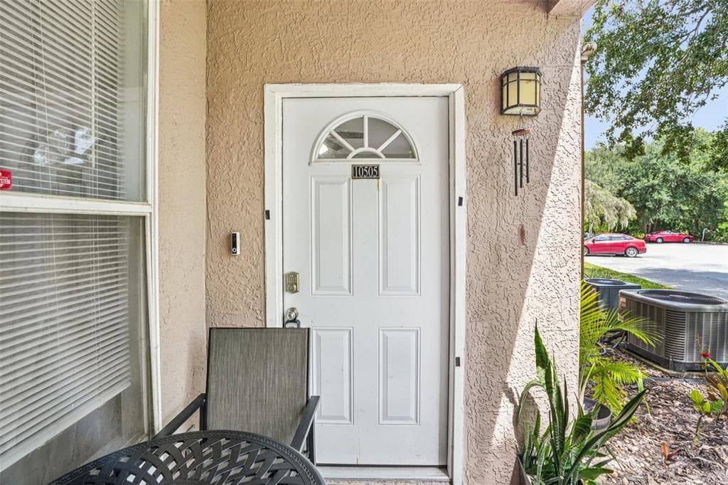 10505 VILLA VIEW CIRCLE, TAMPA, FL 33647 — zdjęcie 2