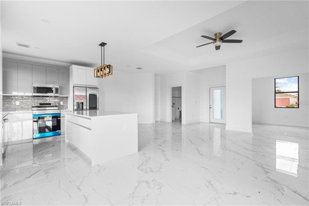 1806 NE 21ST PLACE, CAPE CORAL, FL 33909 — zdjęcie 3