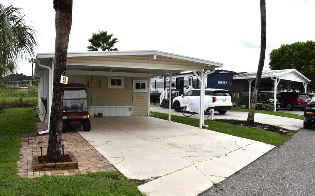 9000 US HWY 192 # 52, CLERMONT, FL 34714
