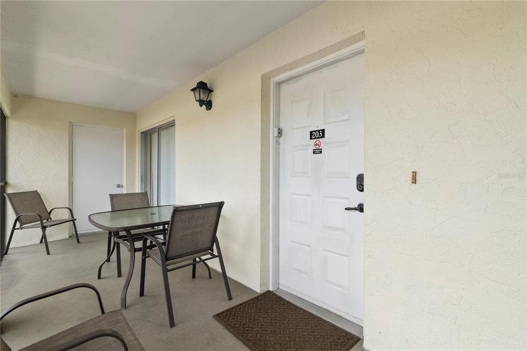 1531 PLACIDA ROAD # 203, ENGLEWOOD, FL 34223 — zdjęcie 2