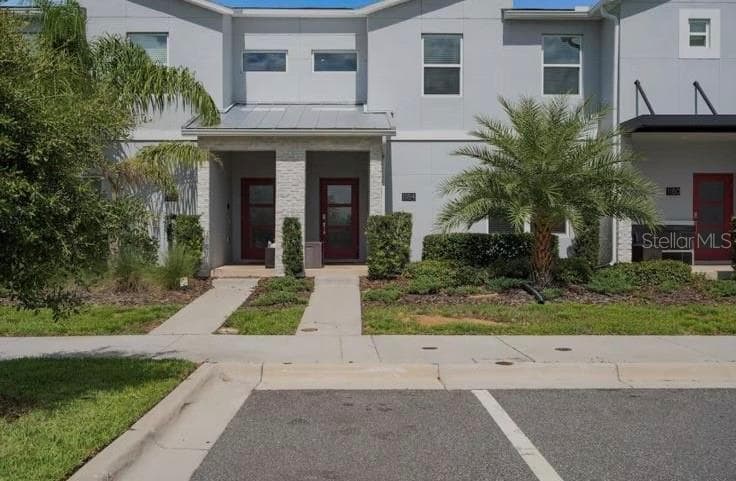 1184 CHALLENGE DRIVE, DAVENPORT, FL 33896