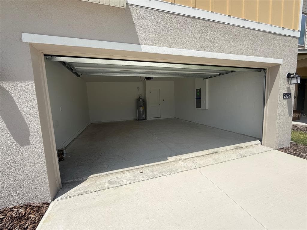 2528 ABSOLUTE AVENUE, HAINES CITY, FL 33844 — zdjęcie 2