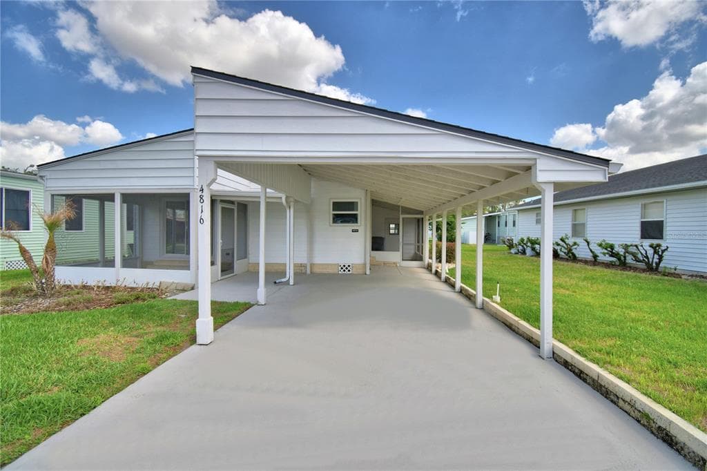 4816 GOLDENVIEW LANE, LAKELAND, FL 33811