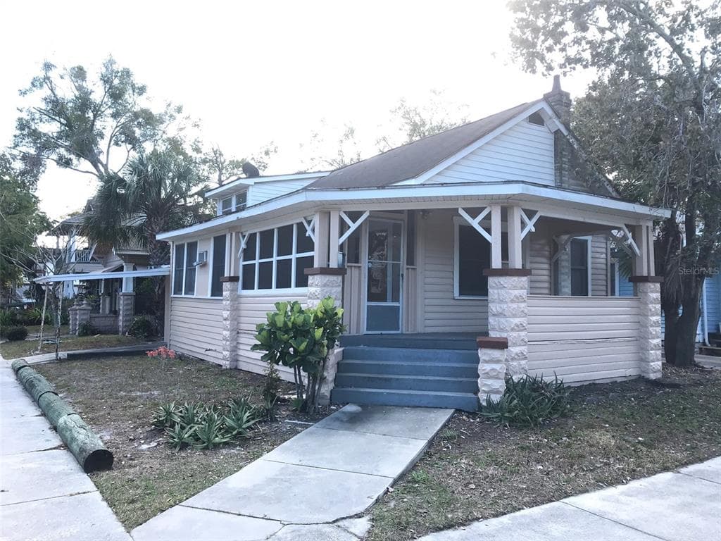 540 14TH STREET N, ST PETERSBURG, FL 33705 — zdjęcie 2