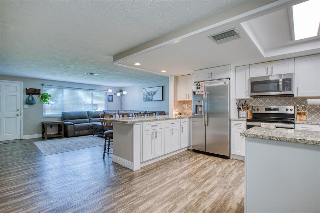 1440 WISCONSIN AVENUE, PALM HARBOR, FL 34683 — zdjęcie 2