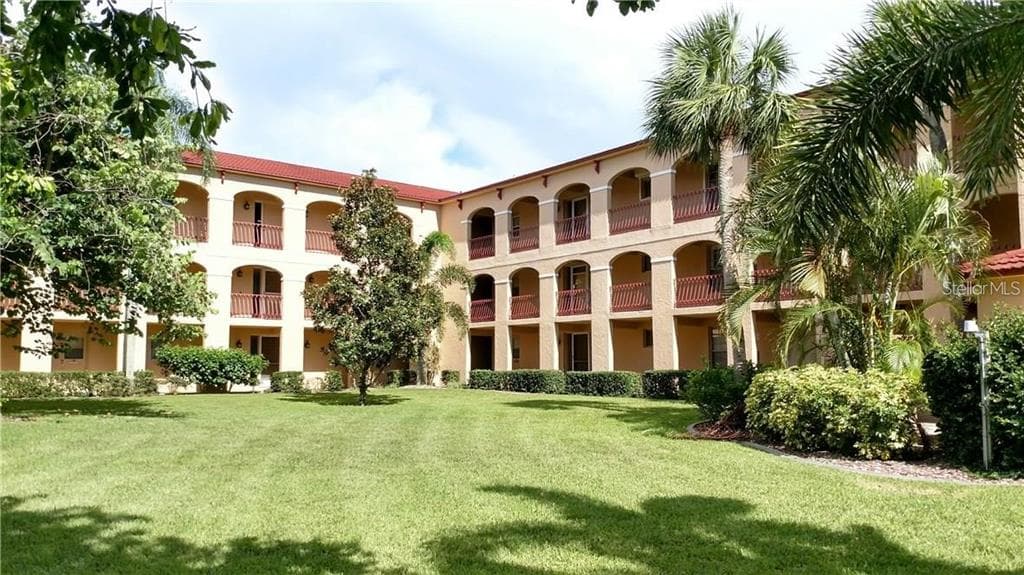 1 COLONY POINT DRIVE # A5, PUNTA GORDA, FL 33950 — zdjęcie 2