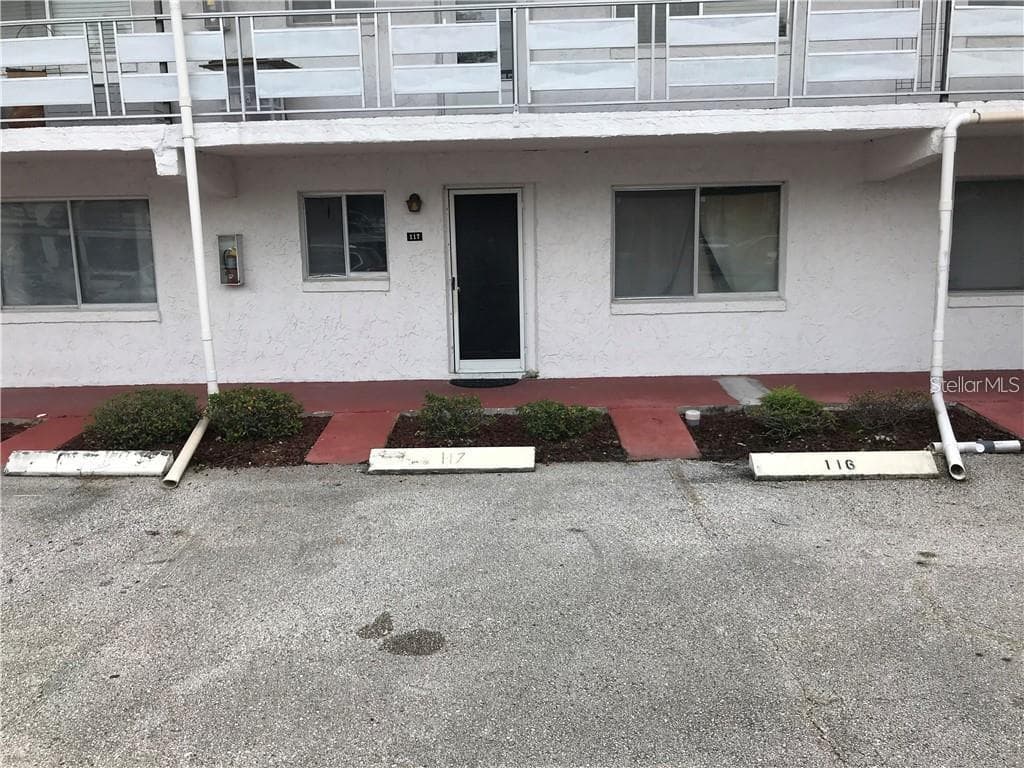 1100 MARTINIQUE DRIVE # 117, WINTER HAVEN, FL 33884