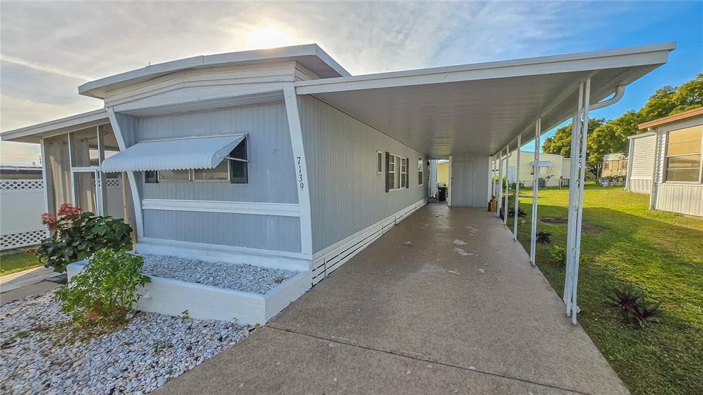 7139 EL CONQUISTADOR STREET, ZEPHYRHILLS, FL 33541 — zdjęcie 2