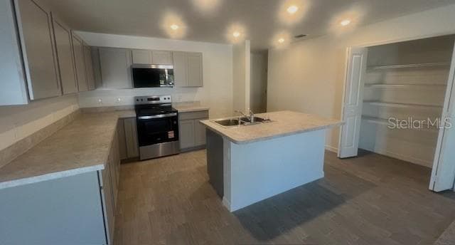23190 VAN BUREN AVENUE, PORT CHARLOTTE, FL 33980 — zdjęcie 2