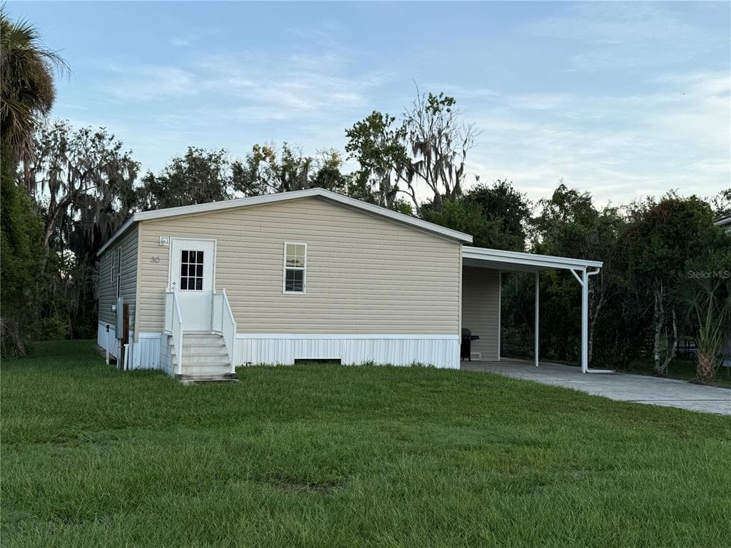30 SEMINOLE PATH, WILDWOOD, FL 34785