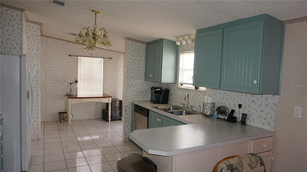 12023 LONGHORN DRIVE, HUDSON, FL 34667 — zdjęcie 2