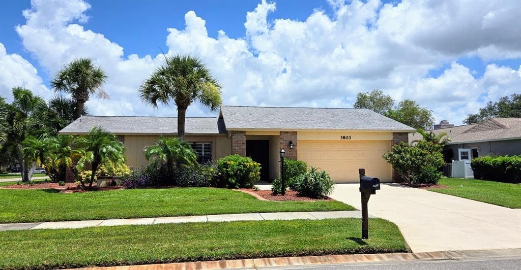 3803 EASTON STREET, SARASOTA, FL 34238