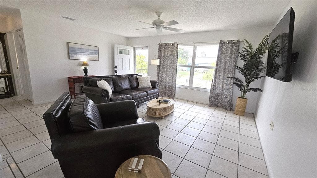 13398 BALLON AVENUE, PORT CHARLOTTE, FL 33981 — zdjęcie 5