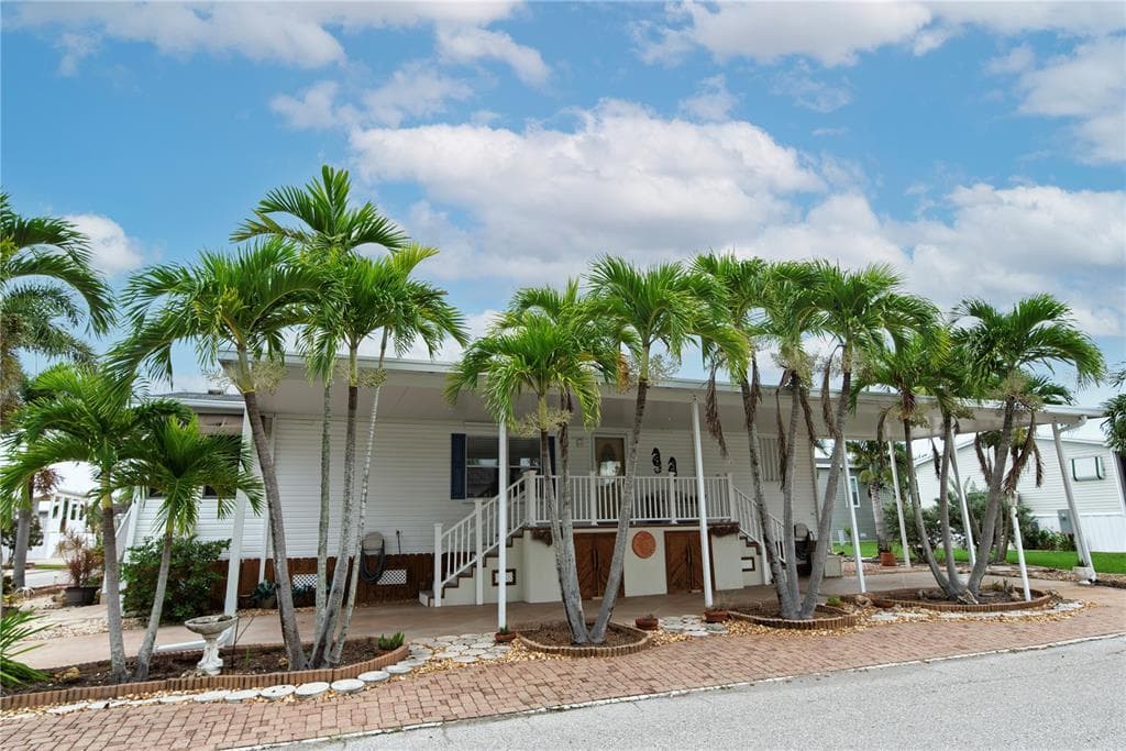 29 AMSTERDAM AVENUE, PUNTA GORDA, FL 33950 — zdjęcie 2