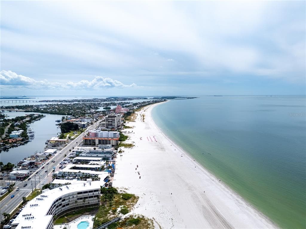 1703 12TH STREET S, ST PETERSBURG, FL 33705 — zdjęcie 4