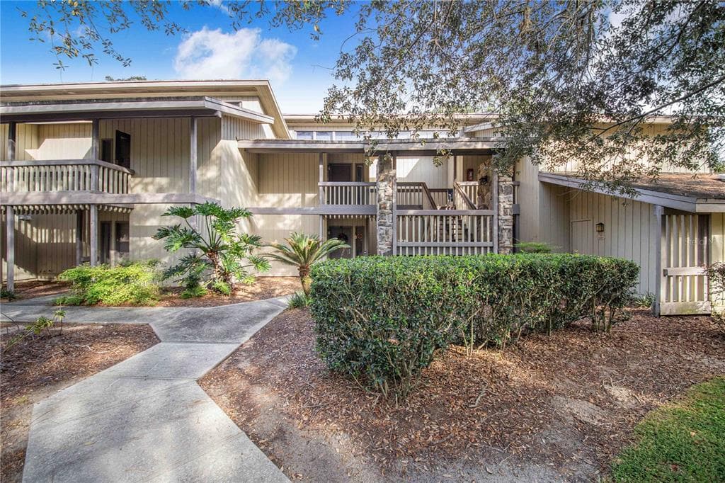 163 PALM VIEW COURT # 3483/4, HAINES CITY, FL 33844