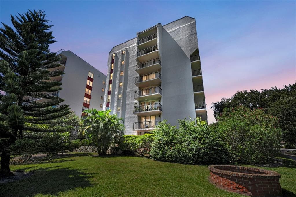 2699 SEVILLE BOULEVARD # 105, CLEARWATER, FL 33764