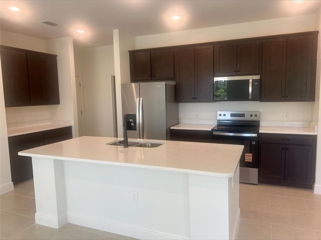 1382 SHIELDS STREET, PORT CHARLOTTE, FL 33980 — zdjęcie 2