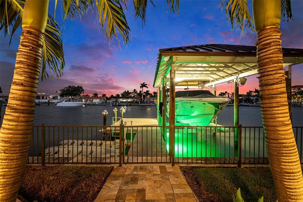 231 MIDWAY ISLAND, CLEARWATER BEACH, FL 33767 — zdjęcie 3