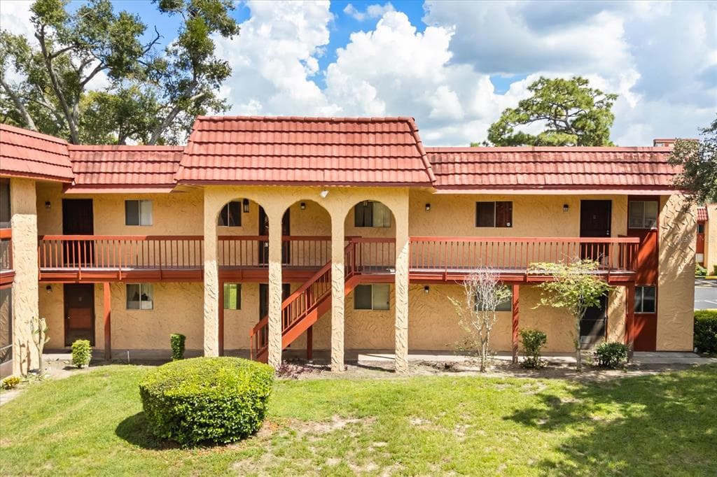 2858 N POWERS DRIVE # 123, ORLANDO, FL 32818