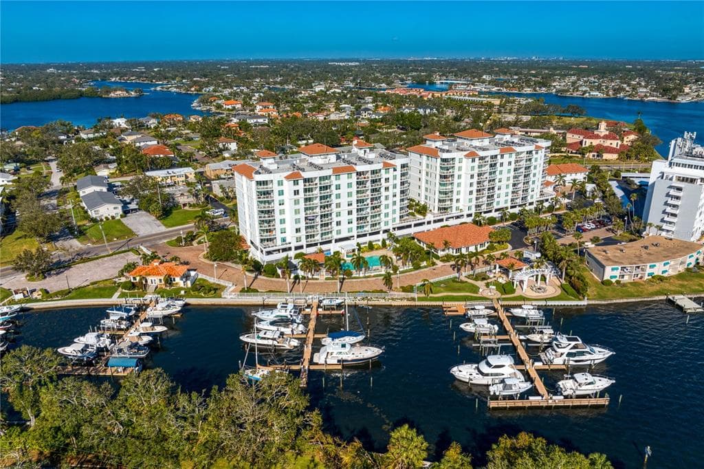 1325 SNELL ISLE BOULEVARD NE # 711, ST PETERSBURG, FL 33704 — zdjęcie 4