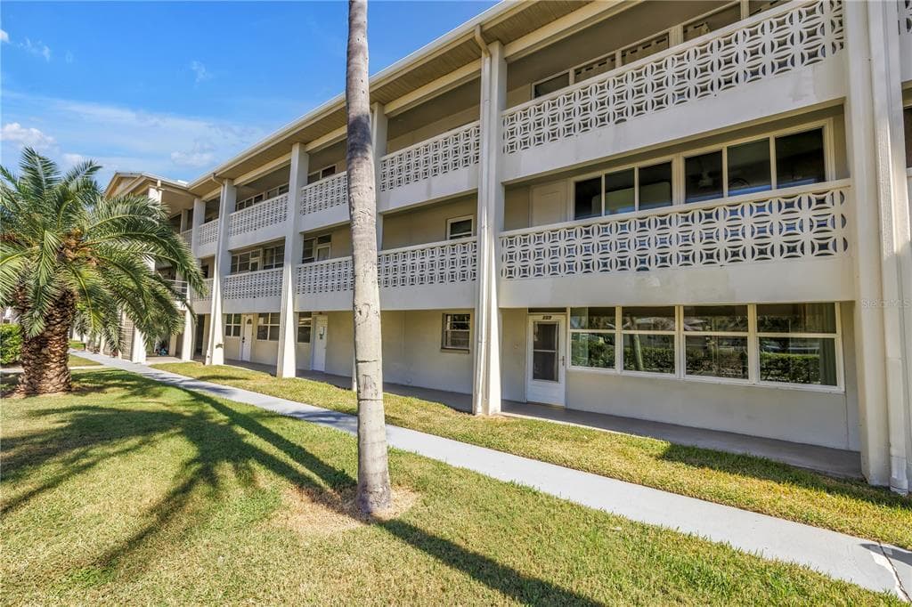 4455 DUHME ROAD # 109, ST PETERSBURG, FL 33708