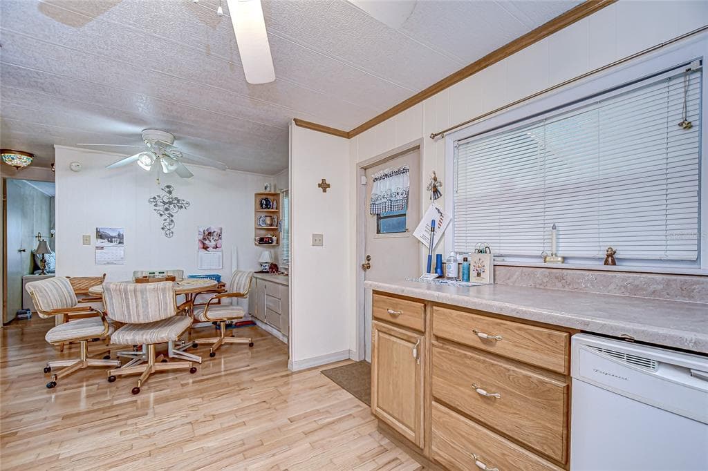 39443 ELGIN DRIVE, ZEPHYRHILLS, FL 33542 — zdjęcie 5