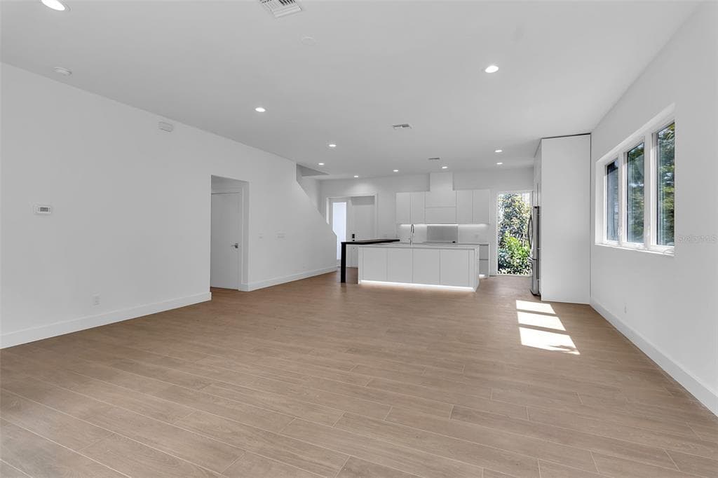2516 BROWNING STREET, SARASOTA, FL 34237 — zdjęcie 2