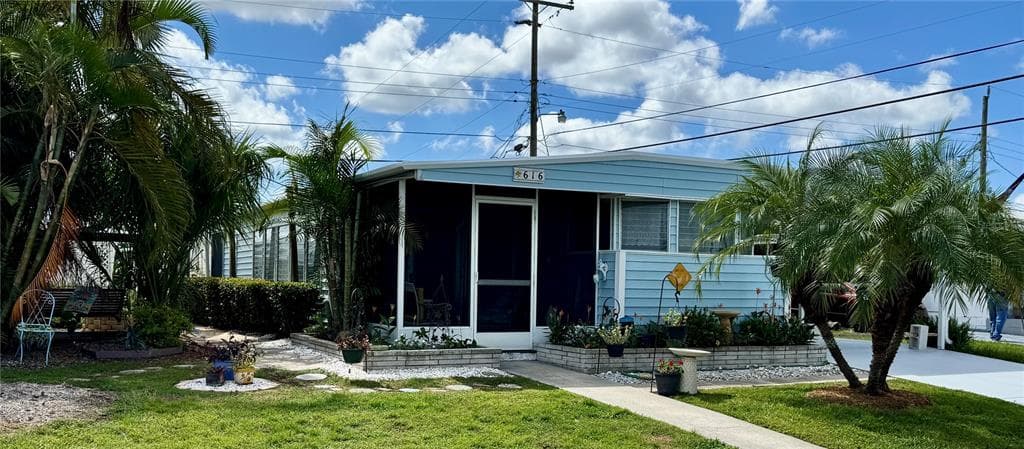 616 50TH AVENUE TERRACE W, BRADENTON, FL 34207
