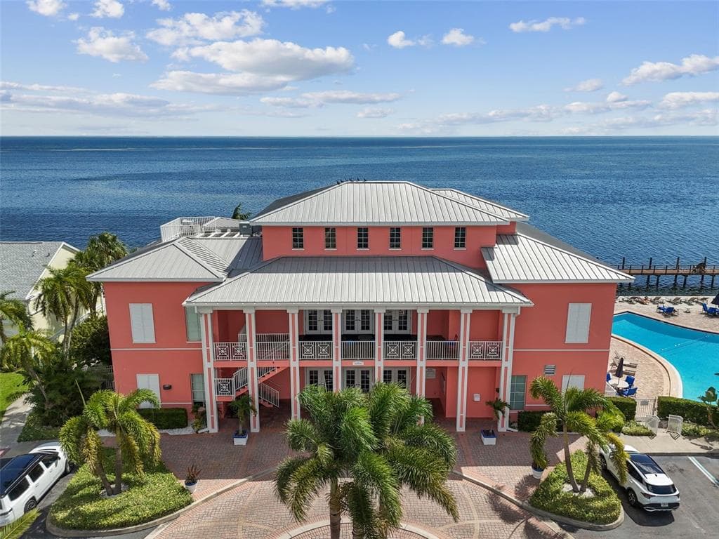 5116 BEACH DRIVE SE # D, ST PETERSBURG, FL 33705 — zdjęcie 4