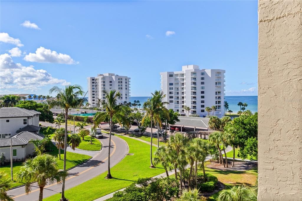 1065 GULF OF MEXICO DRIVE # 402, LONGBOAT KEY, FL 34228 — zdjęcie 5