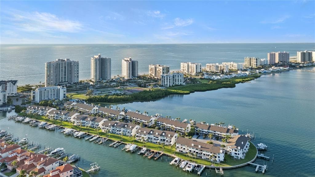 150 MARINA DEL REY COURT, CLEARWATER BEACH, FL 33767 — zdjęcie 3