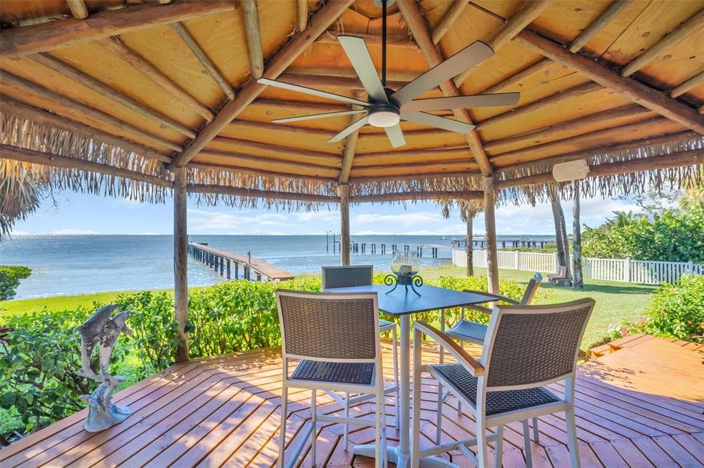 1100 FRIENDLY WAY S, ST PETERSBURG, FL 33705 — zdjęcie 3