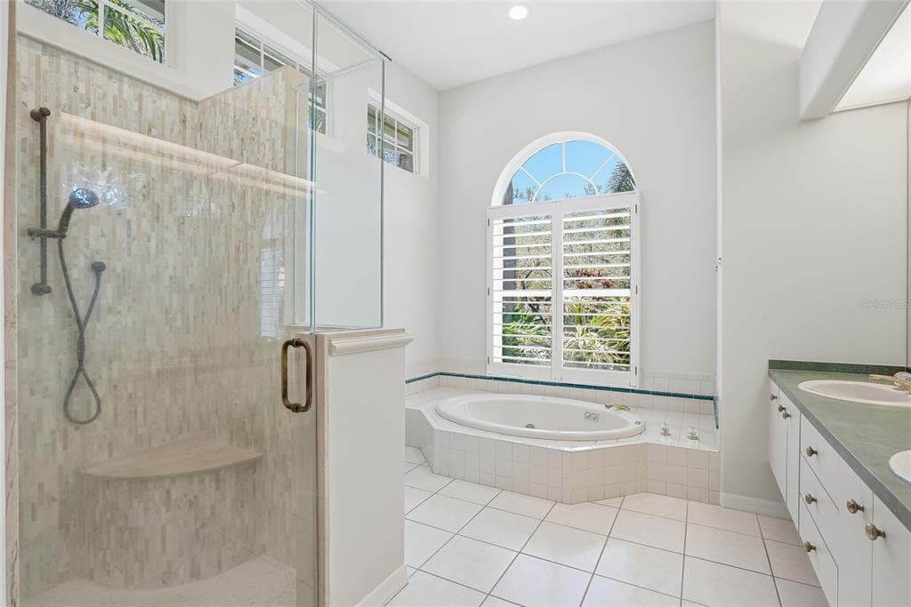 777 CATTAIL COURT NE, ST PETERSBURG, FL 33703 — zdjęcie 5