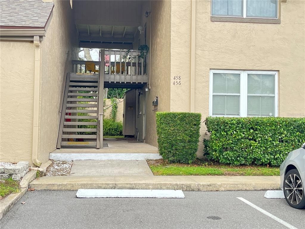 456 WINDMEADOWS STREET # 456, ALTAMONTE SPRINGS, FL 32701