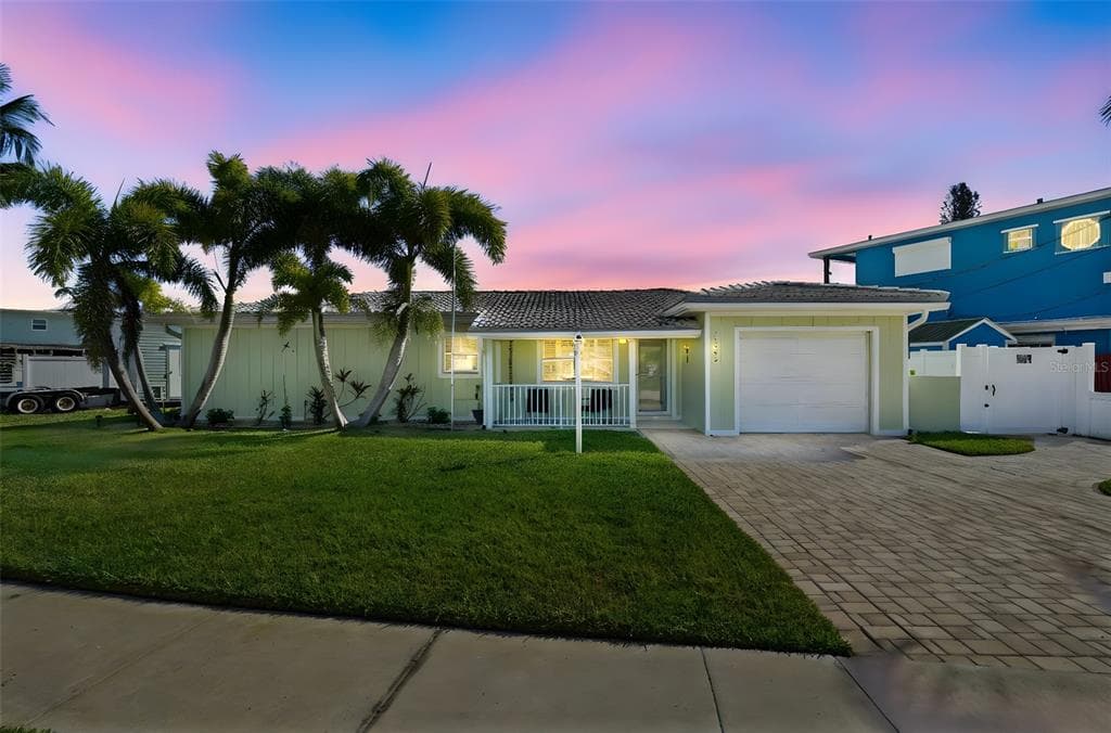 15302 HARBOR DRIVE, MADEIRA BEACH, FL 33708 — zdjęcie 2