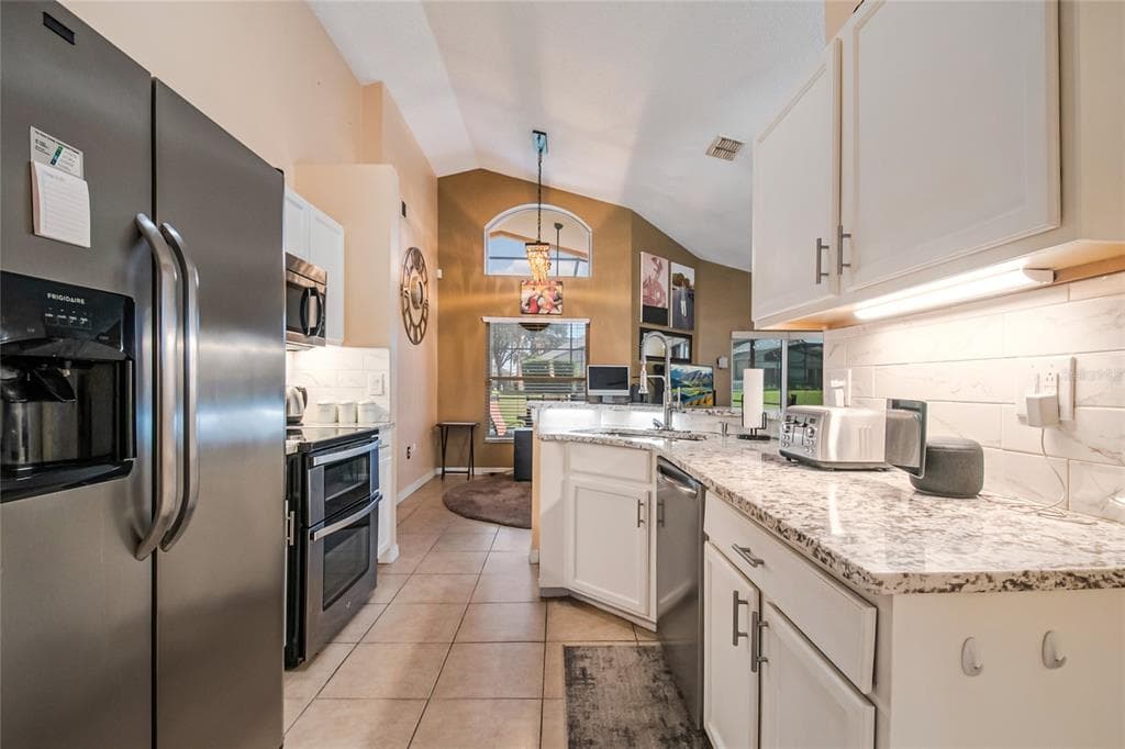 134 LANGHAM DRIVE, DAVENPORT, FL 33897 — zdjęcie 4