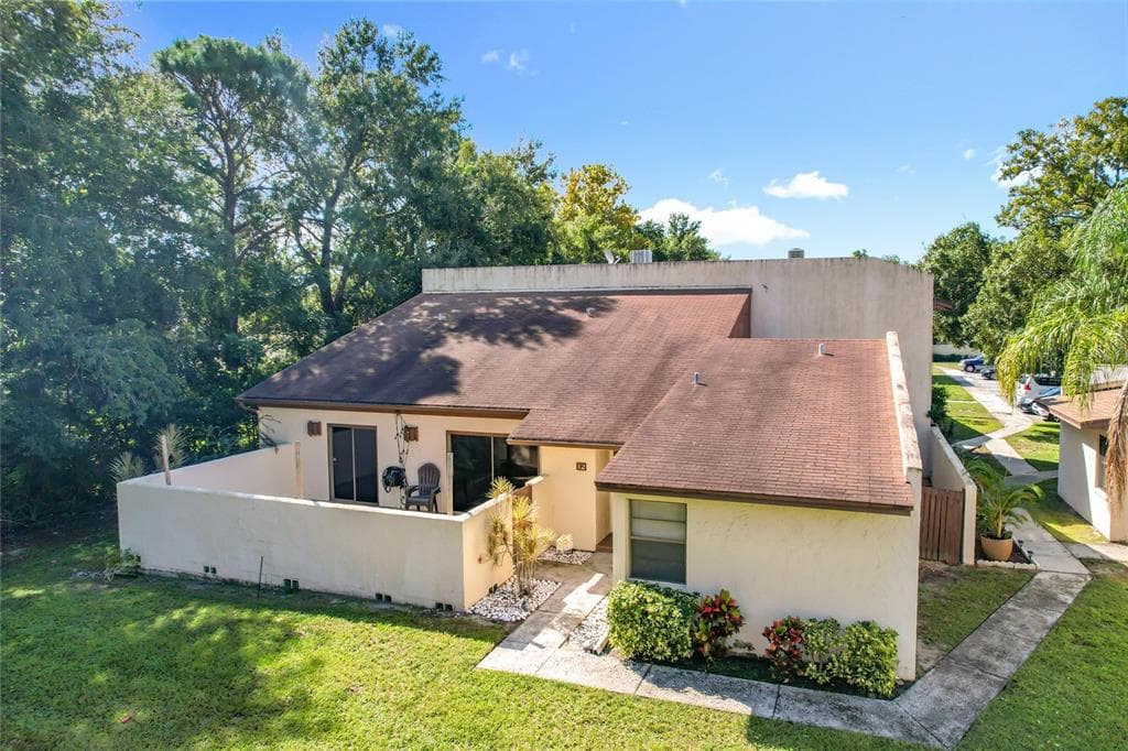 1880 N CRYSTAL LAKE DRIVE # 12, LAKELAND, FL 33801 — zdjęcie 2