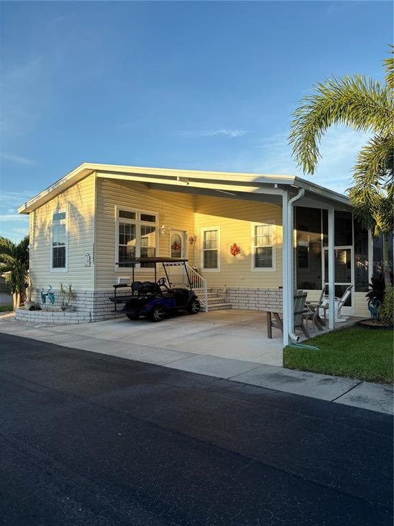 11147 102ND WAY # 212, LARGO, FL 33773