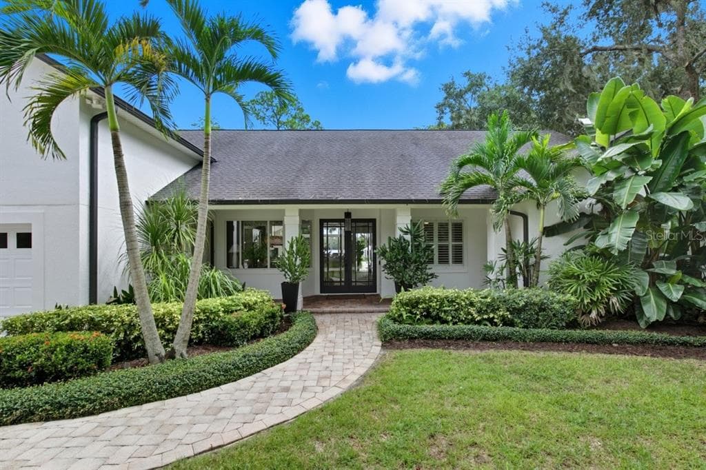 4733 CHULUOTA ROAD, ORLANDO, FL 32820