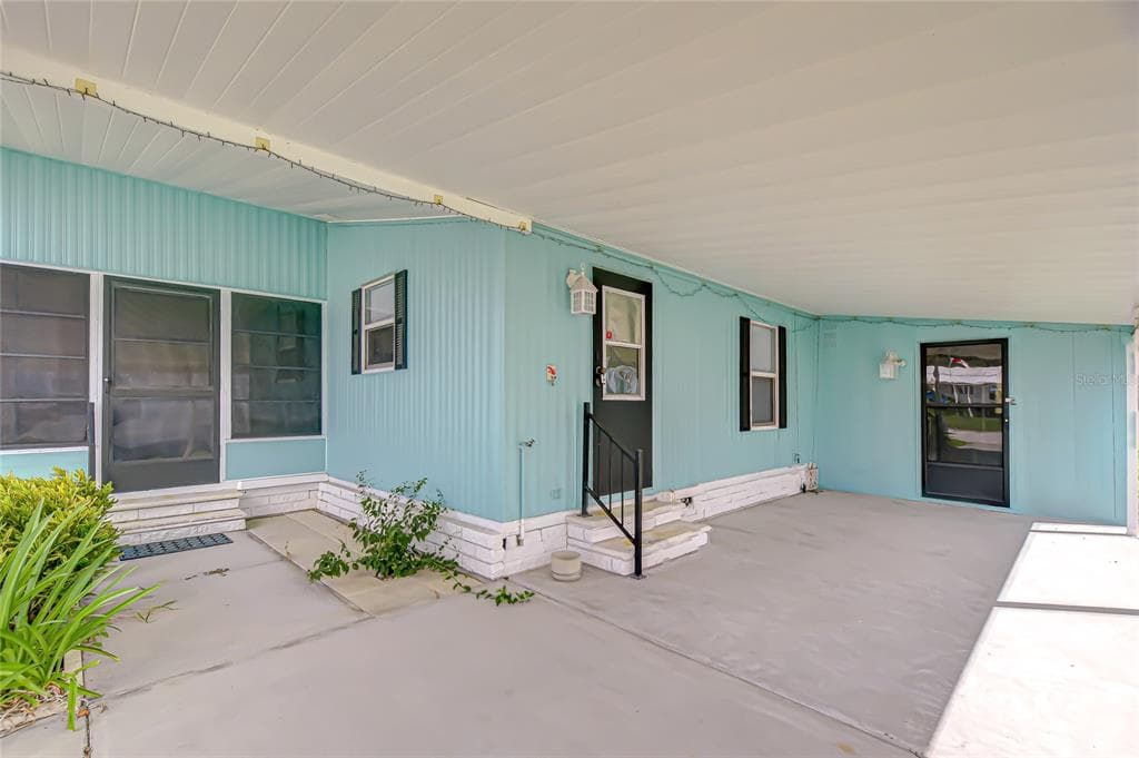 3922 WILLIAM HUME DRIVE, ZEPHYRHILLS, FL 33541 — zdjęcie 2