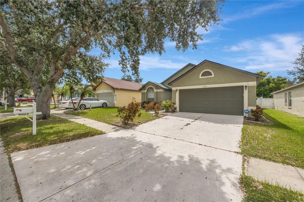 6923 WATERBROOK COURT, GIBSONTON, FL 33534 — zdjęcie 3