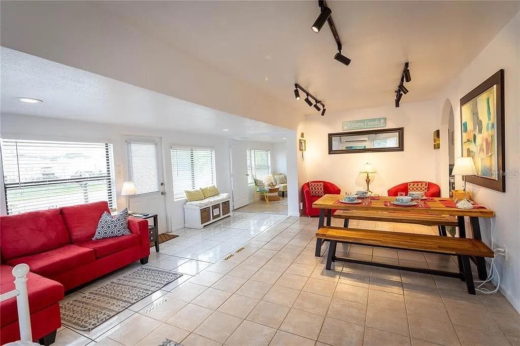 839 3RD STREET N, SAFETY HARBOR, FL 34695 — zdjęcie 2