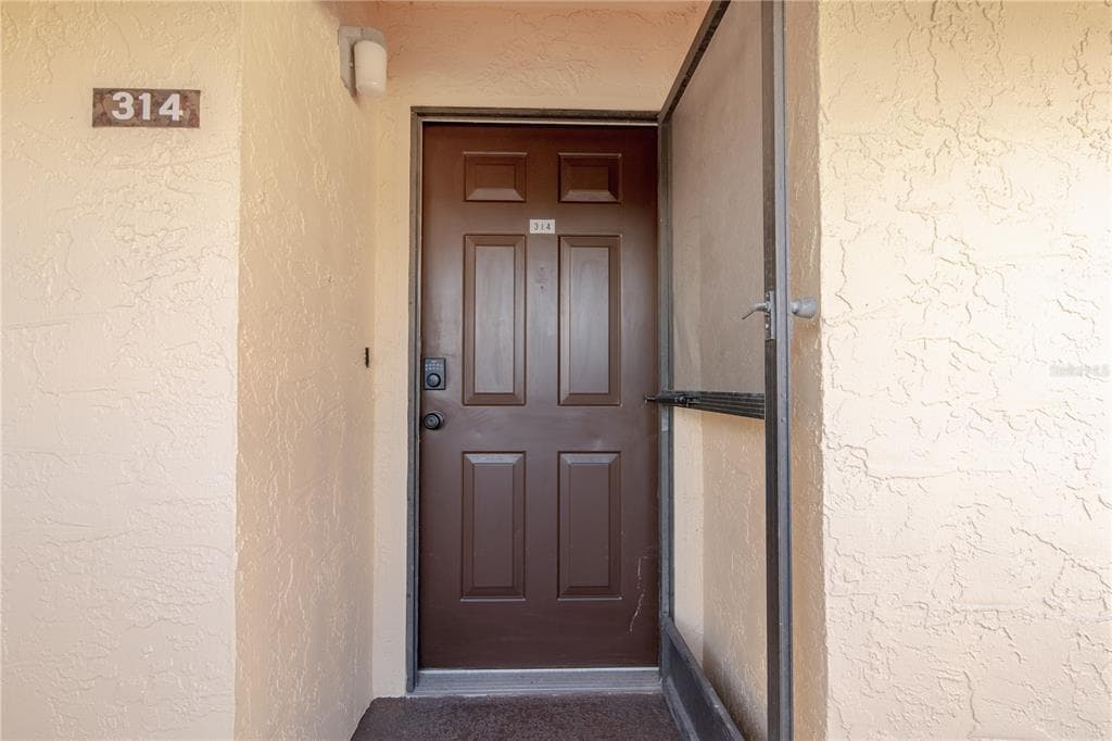 2395 HARBOR BOULEVARD # 314, PORT CHARLOTTE, FL 33952 — zdjęcie 2