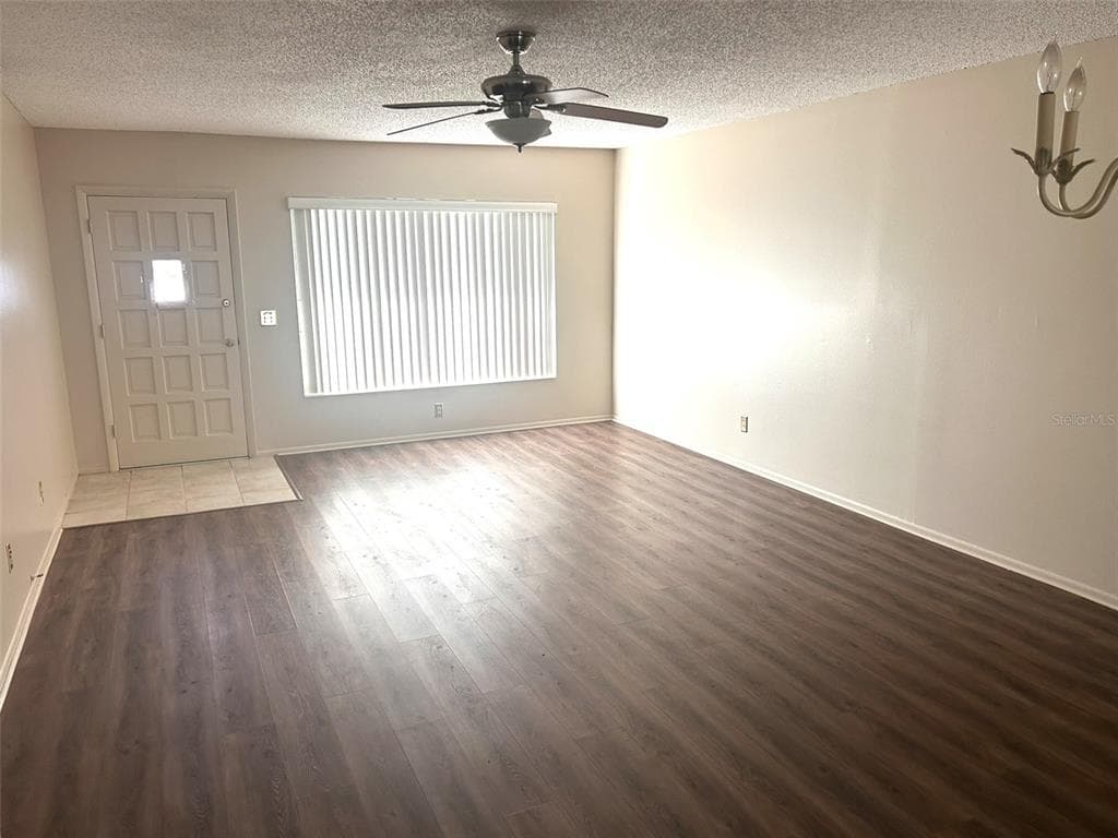 2402 ECUADORIAN WAY # 18, CLEARWATER, FL 33763 — zdjęcie 5