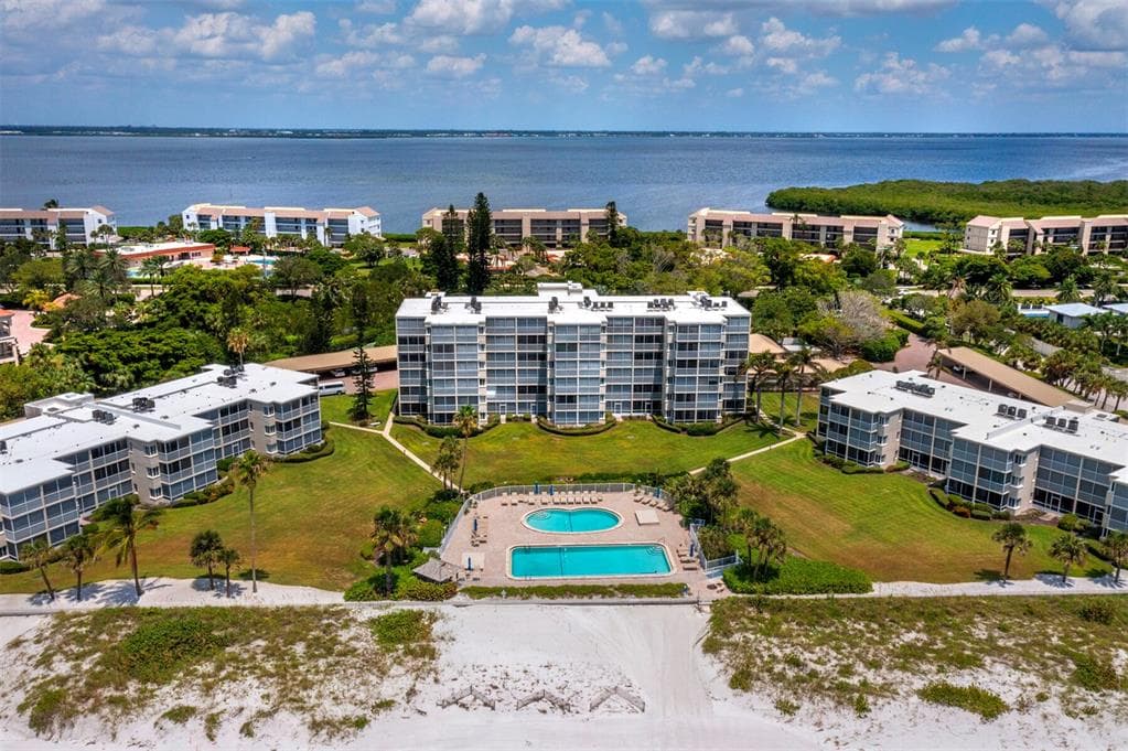 4825 GULF OF MEXICO DRIVE # 105, LONGBOAT KEY, FL 34228 — zdjęcie 3